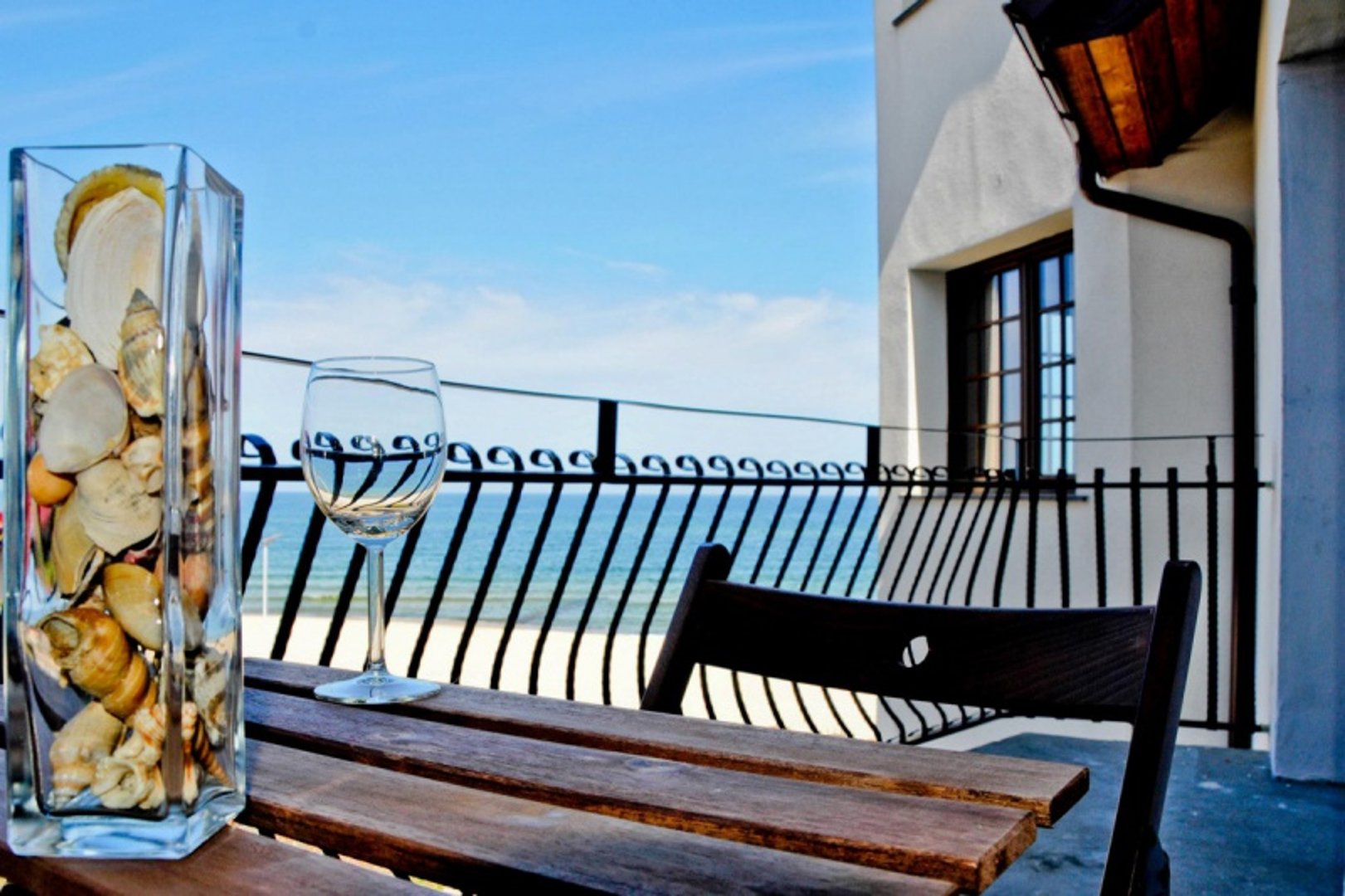 Studio z balkonem z widokiem na morze (16)